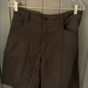 Mens shorts, cargo style